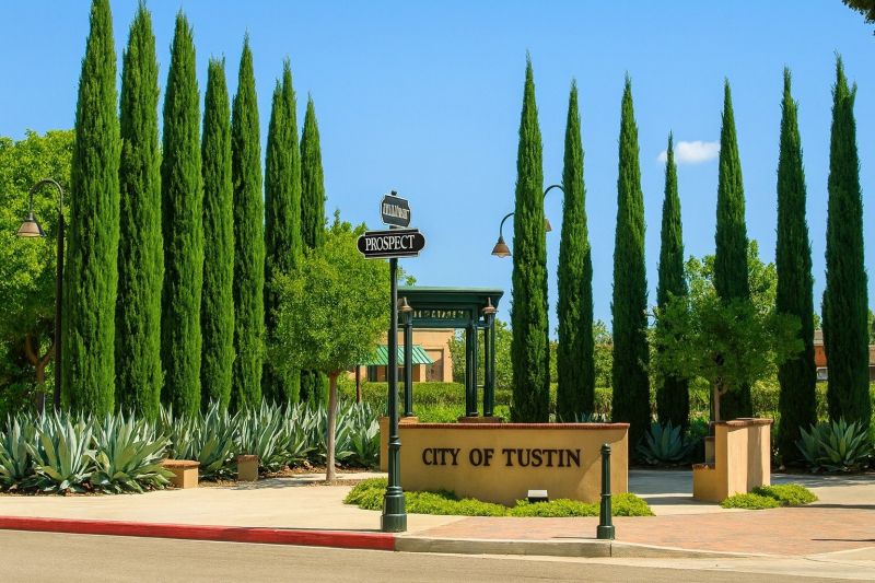 Tustin, CA